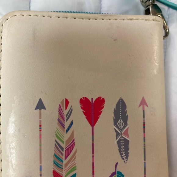 Cute "Follow your arrow" White Blue Wristlet Wallet. - Picture 5 of 12
